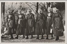 STAPHORST - Op weg naar de Kerk