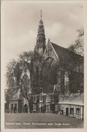 AMSTERDAM - Oude Kerksplein met Oude Kerk