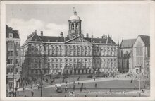 AMSTERDAM - Dam met Koninklijk Paleis