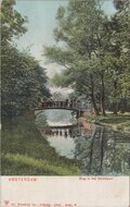 AMSTERDAM - Brug in het Vondelpark