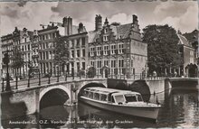 AMSTERDAM - O. Z. Voorburgwal met Huis a.d. drie Grachten