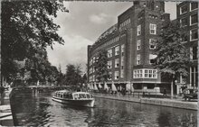 AMSTERDAM - O. Z. Voorburgwal met Stadhuis
