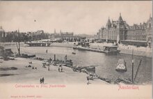 AMSTERDAM - Centraalstation en Prins Hendrikkade
