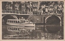 AMSTERDAM - Rondvaart door de grachten