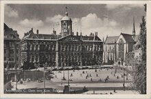 AMSTERDAM - Dam met Kon. Paleis