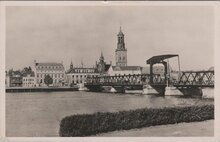 KAMPEN - Gezicht op Kampen met IJsselbrug