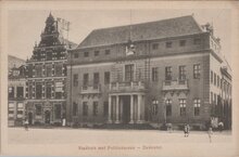 DEVENTER - Stadhuis met Politiebureau