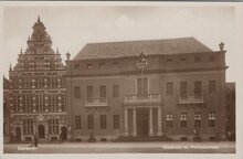DEVENTER - Stadhuis m. Politiebureau