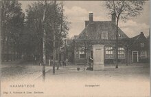 HAAMSTEDE - Dorpsplein