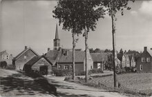 KWADENDAMME - Ingang van het dorp