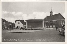 BRUINISSE - Korte Ring, Kerkplein m. Muziektent en Ned. Herv. Kerk