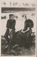 AXEL - Klederdrachten