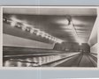 ROTTERDAM-Maastunnel-Roltrappen-van-boven-naar-beneden