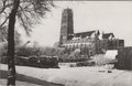 ZALTBOMMEL-St.-Maartenskerk-met-Oude-Stadsmuur