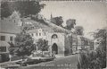 VALKENBURG-Berkelpoort-met-gezicht-op-de-ruine