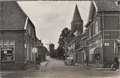 ZEDDAM-Boven-Dorpstraat-met-Bergtoren-molen-en-R.K.-Kerk