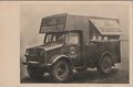 VLAARDINGEN-Cantine.-Geschonken-door-de-Gemeente.-Militaire-Kantinewagen