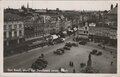 DEN-BOSCH-Markt-met-Standbeeld-Jeroen-Bosch