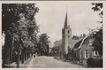 MAARTENSDIJK-Dorpsweg-met-N.H.-Kerk