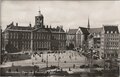AMSTERDAM-Dam-met-Koninklijk-Paleis