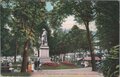 AMSTERDAM-Plantsoen-met-Standbeeld-van-Rembrandt