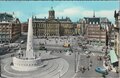 AMSTERDAM-Dam-met-Koninklijk-Paleis-en-Nationaal-Monument