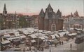 AMSTERDAM-Nieuwmarkt-met-Waag