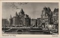 AMSTERDAM-Nieuwmarkt-met-Waag