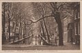AMSTERDAM-O.-Z.-Voorburgwal-met-O.-Mannenhuispoort