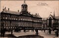 AMSTERDAM-Dam-met-Koninklijk-Paleis