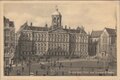AMSTERDAM-Dam-met-Koninklijk-Paleis